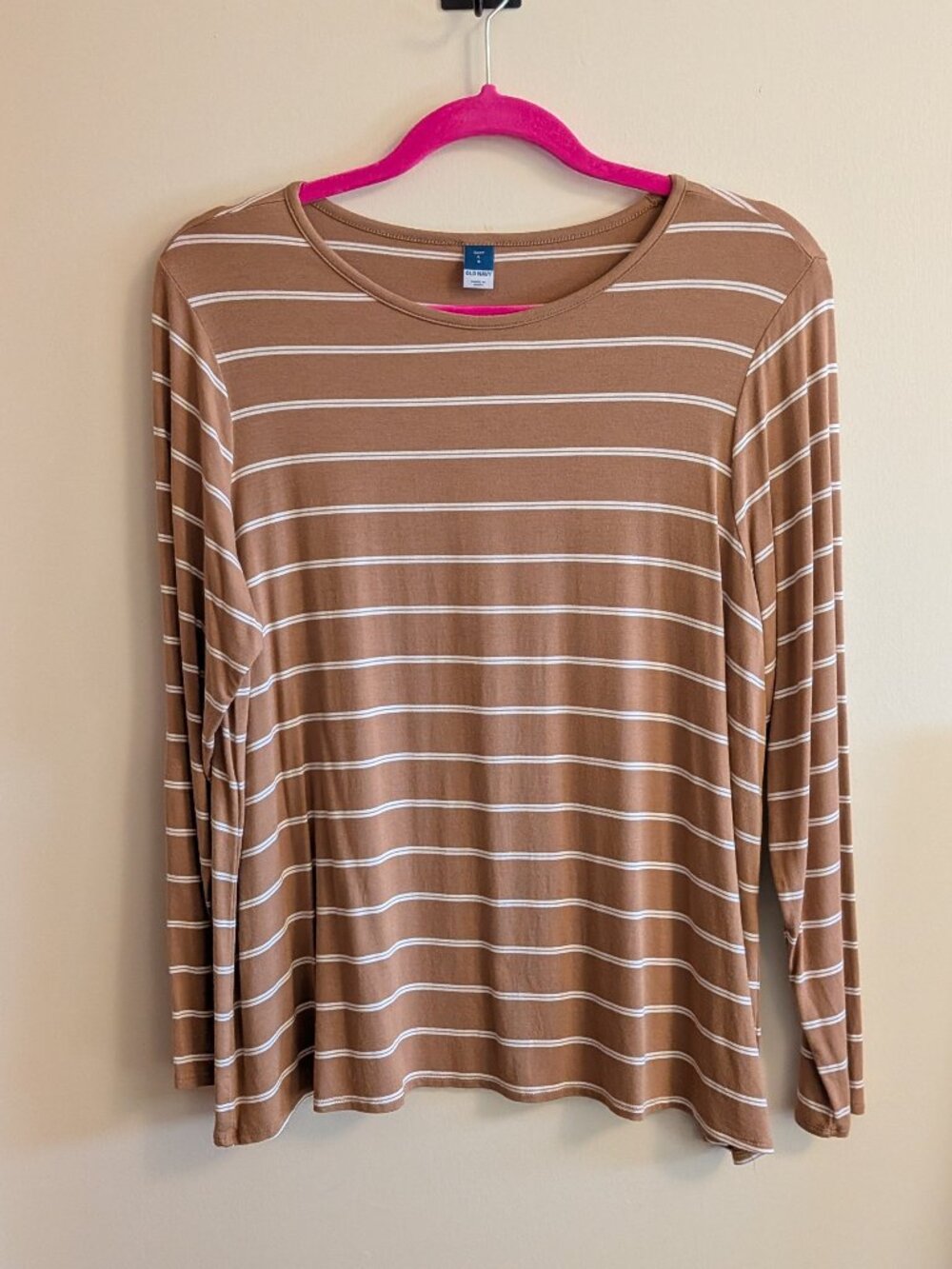 Old Navy Luxe Long Sleeve T-Shirt, Tan with White Stripes, Size L